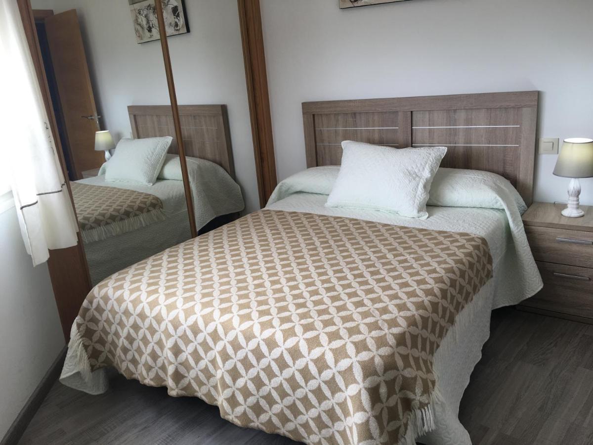 Apartamentos Playa De La Concha Porto de Espasante Dış mekan fotoğraf