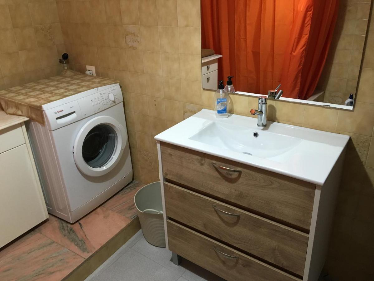 Apartamentos Playa De La Concha Porto de Espasante Dış mekan fotoğraf