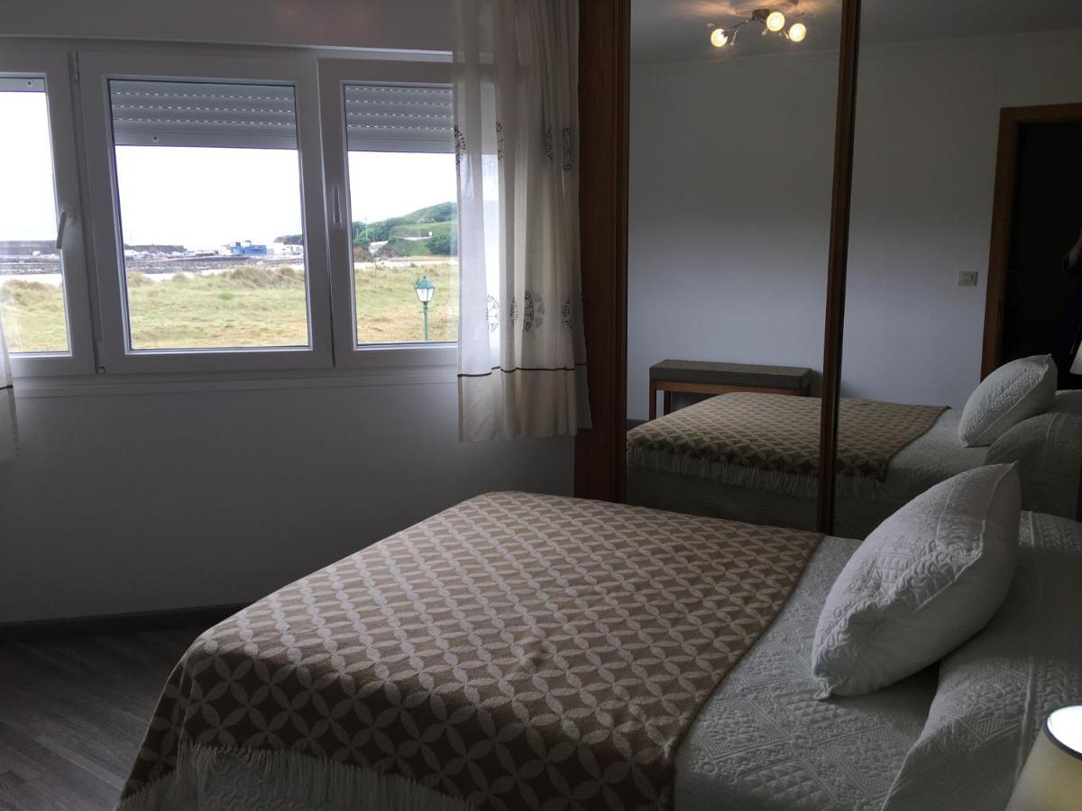 Apartamentos Playa De La Concha Porto de Espasante Dış mekan fotoğraf
