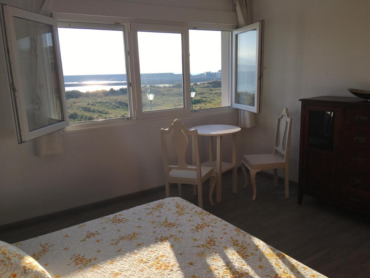 Apartamentos Playa De La Concha Porto de Espasante Dış mekan fotoğraf
