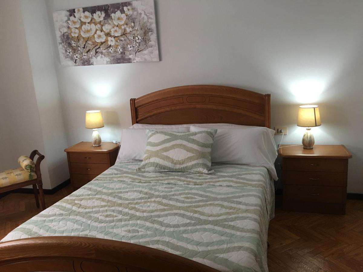 Apartamentos Playa De La Concha Porto de Espasante Dış mekan fotoğraf